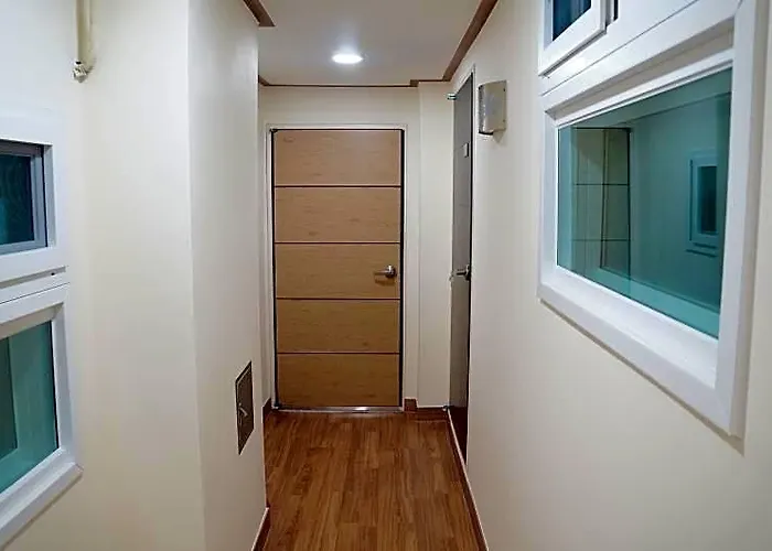 Namsan Gil Hotel Seoul