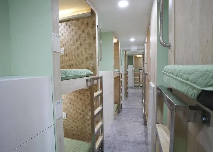 Hotel Namsan Gil 2*